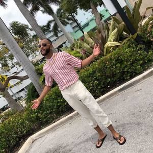 Meet your Posher, Raymond